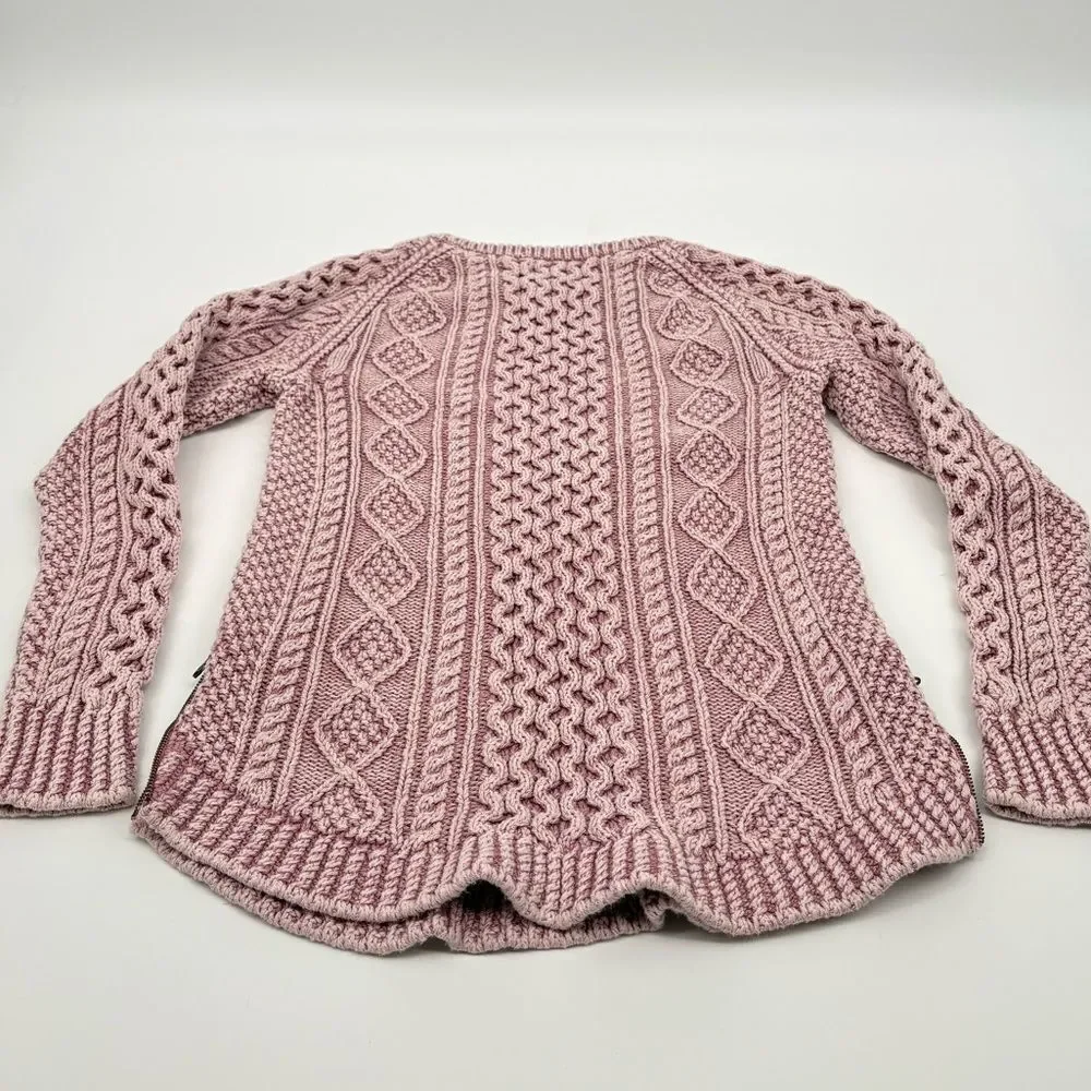 L.L. Bean elegant cable